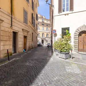 Affittacamere Vg Piazza Navona 5 Stelle Parlamento, Roma